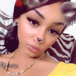 Meet your Posher, Bella